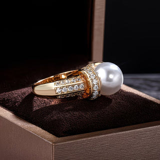 The Crown Pearl Ring