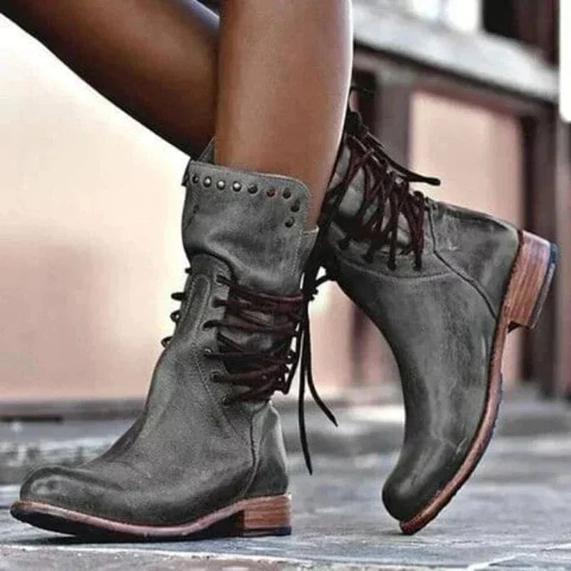 Dakota | Timeless Ankle Boots