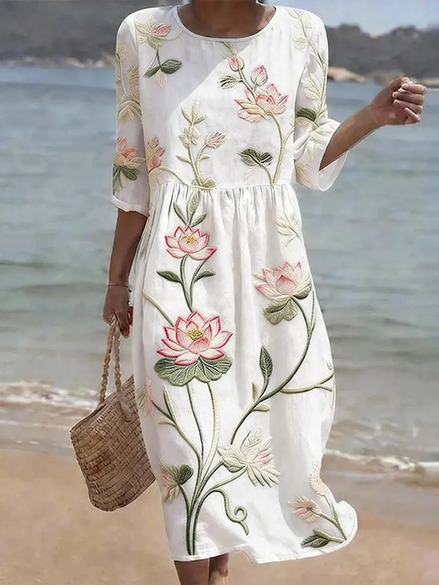 Anke | Airy Dress with Floral Embroidery
