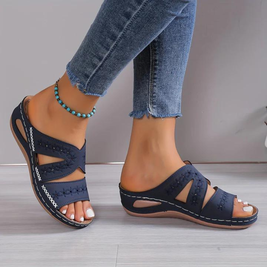 Emma | Slip-On Sandals