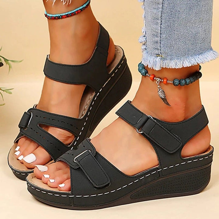 Helene | Buckle-Strap Sandals
