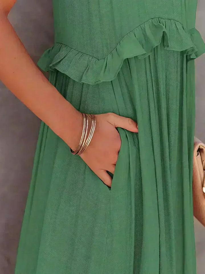Lou | Elegant Sleeveless Dress with Ruffles