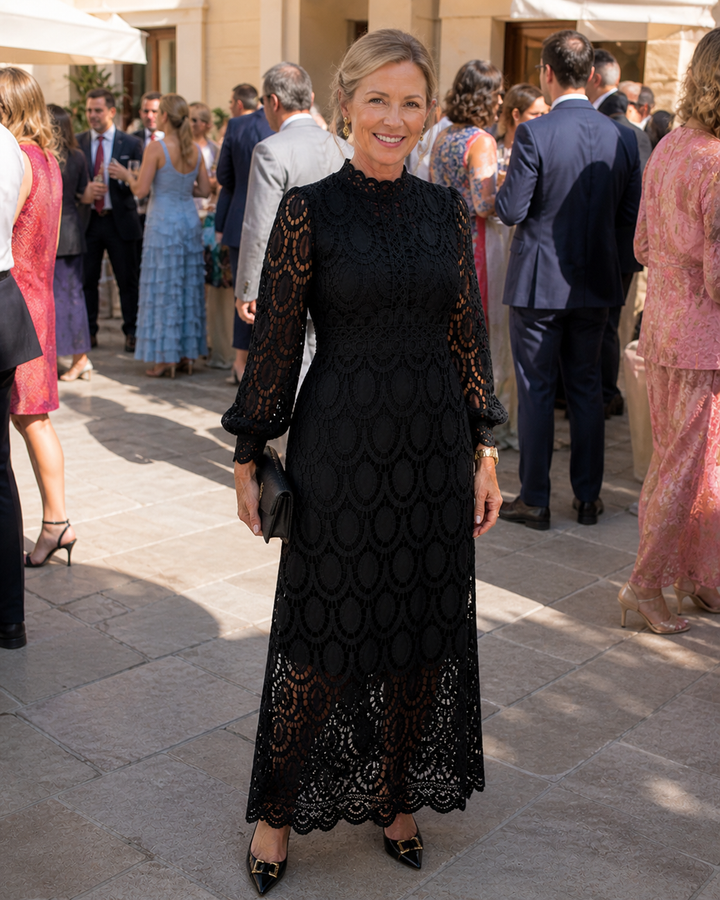 Jimena | Elegant High-Neck Lace Maxi Dress