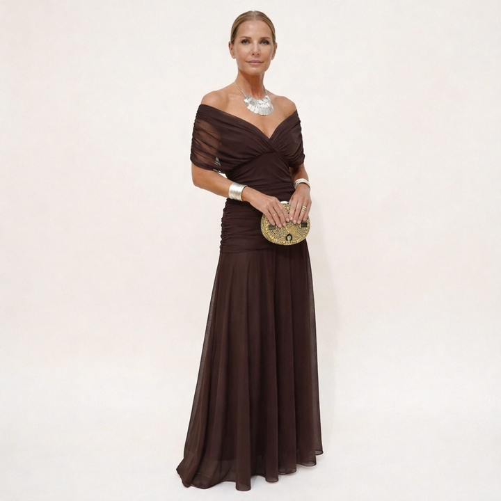 Mirella | The Maxi Dress That Turns Heads