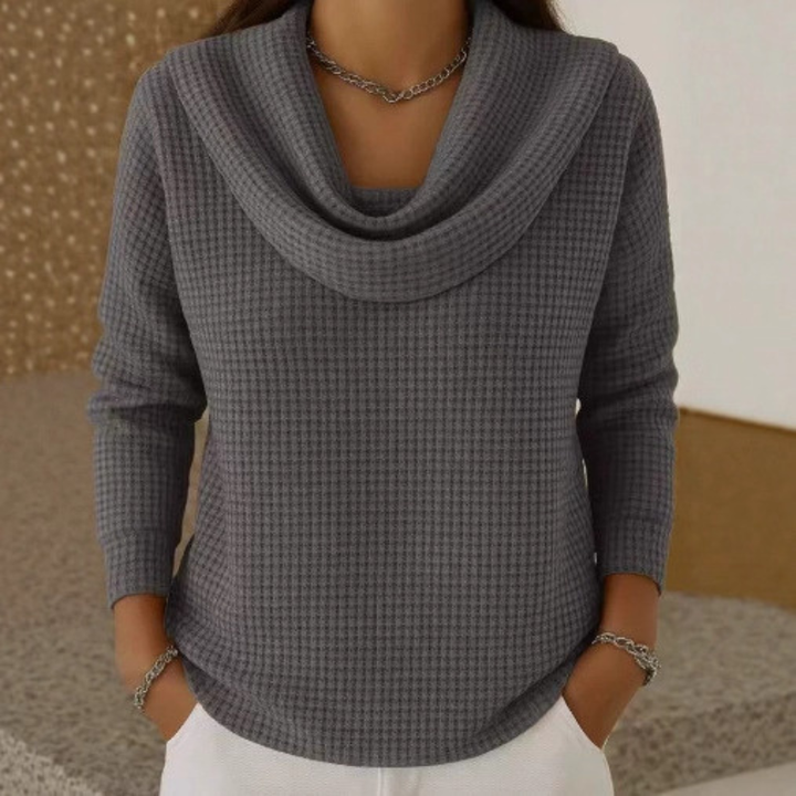 Amber | Warm Waffle-Knit Sweater with Elegant Waterfall Neckline