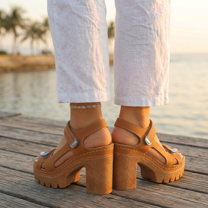 Paula | Everyday Sandals with Heel