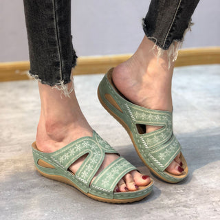 Emma | Slip-On Sandals