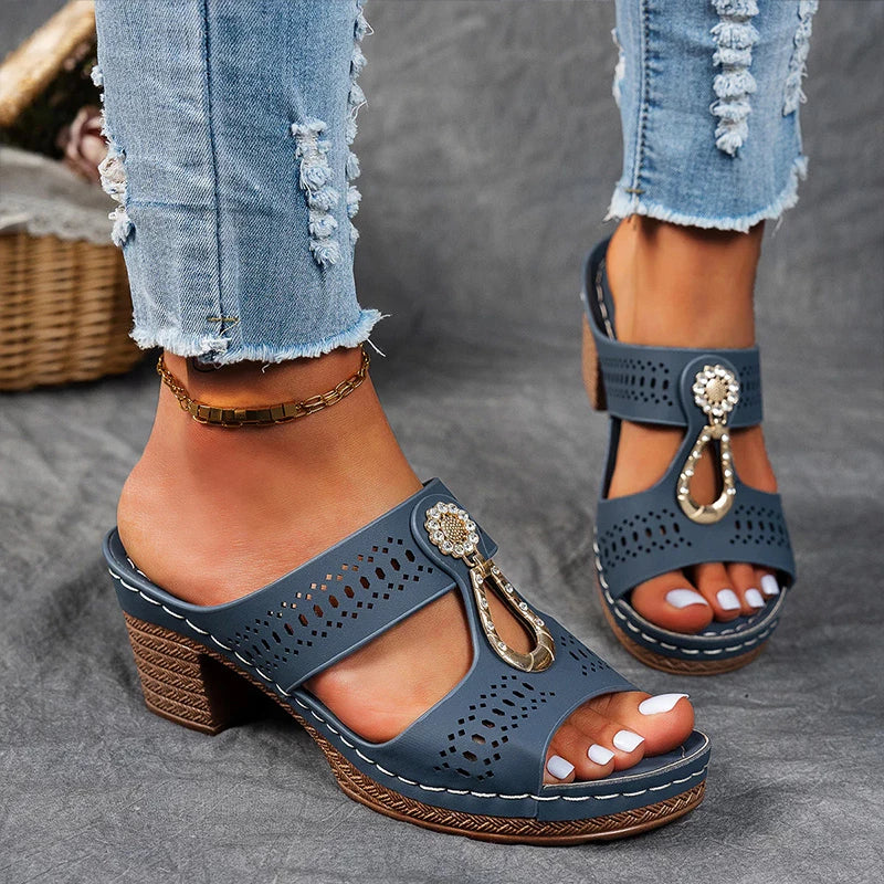Abby | Charm-Detail Sandals