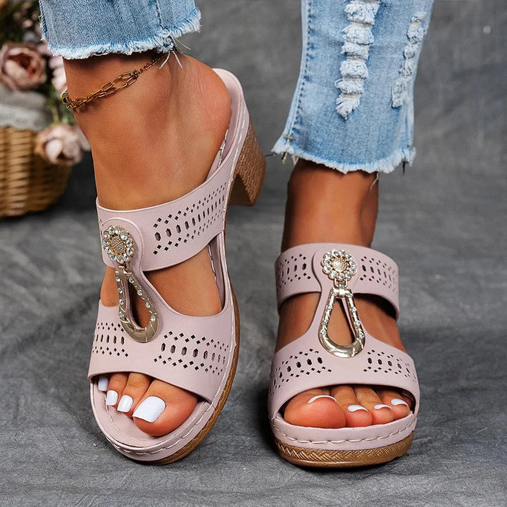 Abby | Charm-Detail Sandals