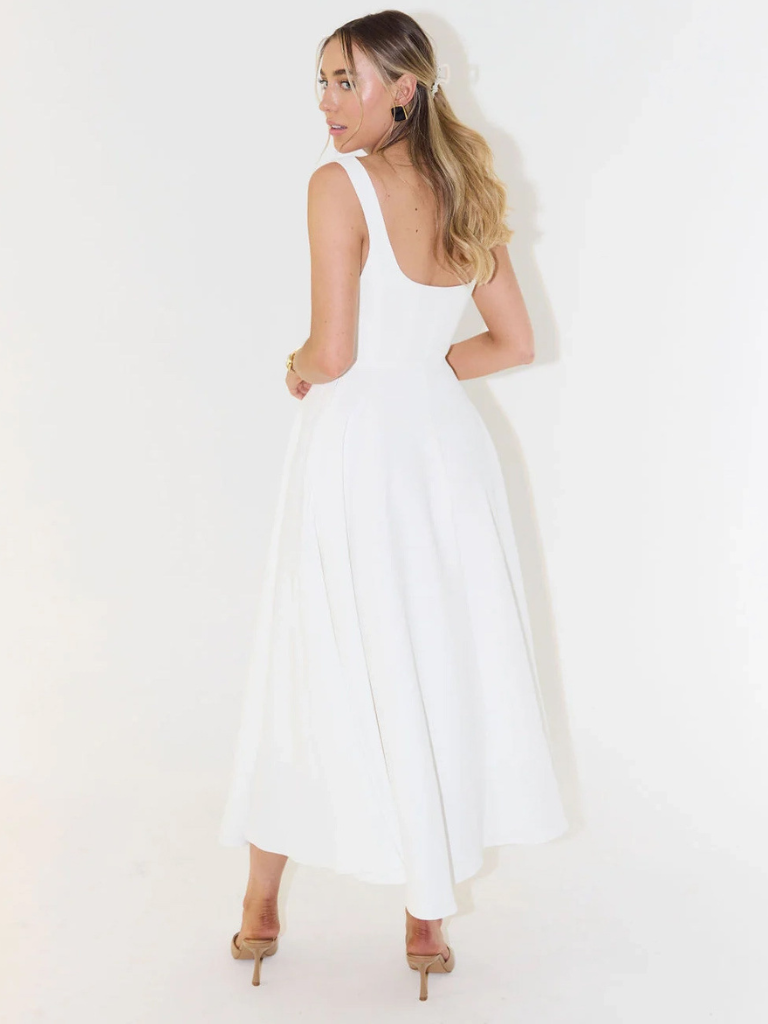 MELISA | Elegant Midi Dress with Feminine Silhouette