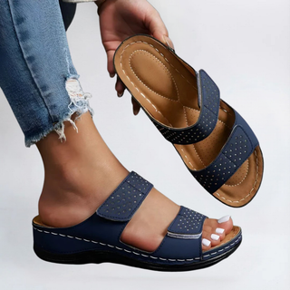 Lynn | Perforated Sandals