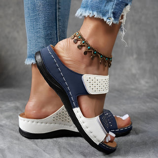 Lynn | Perforated Sandals