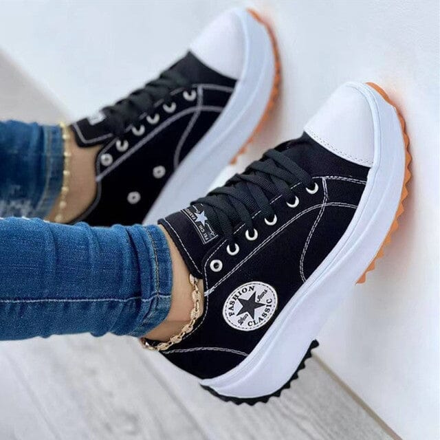 Lily | Classic Lace-Up Sneakers