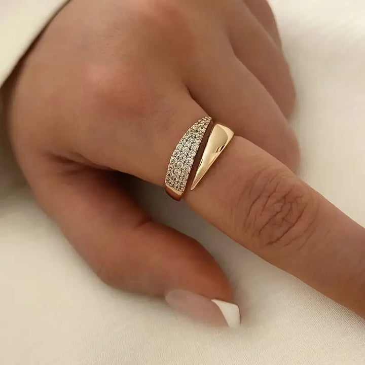Elegant Heaven Ring