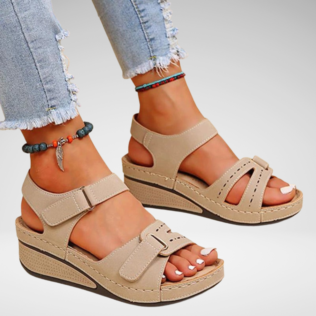 Helene | Buckle-Strap Sandals