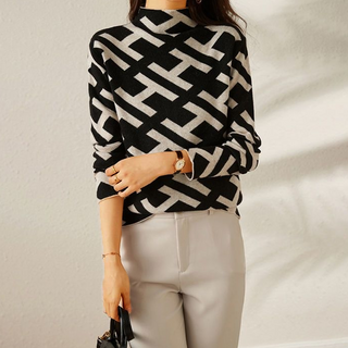 Katja | Elegant Sweater