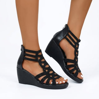 Arianne | Glamorous Lace-Up Sandals