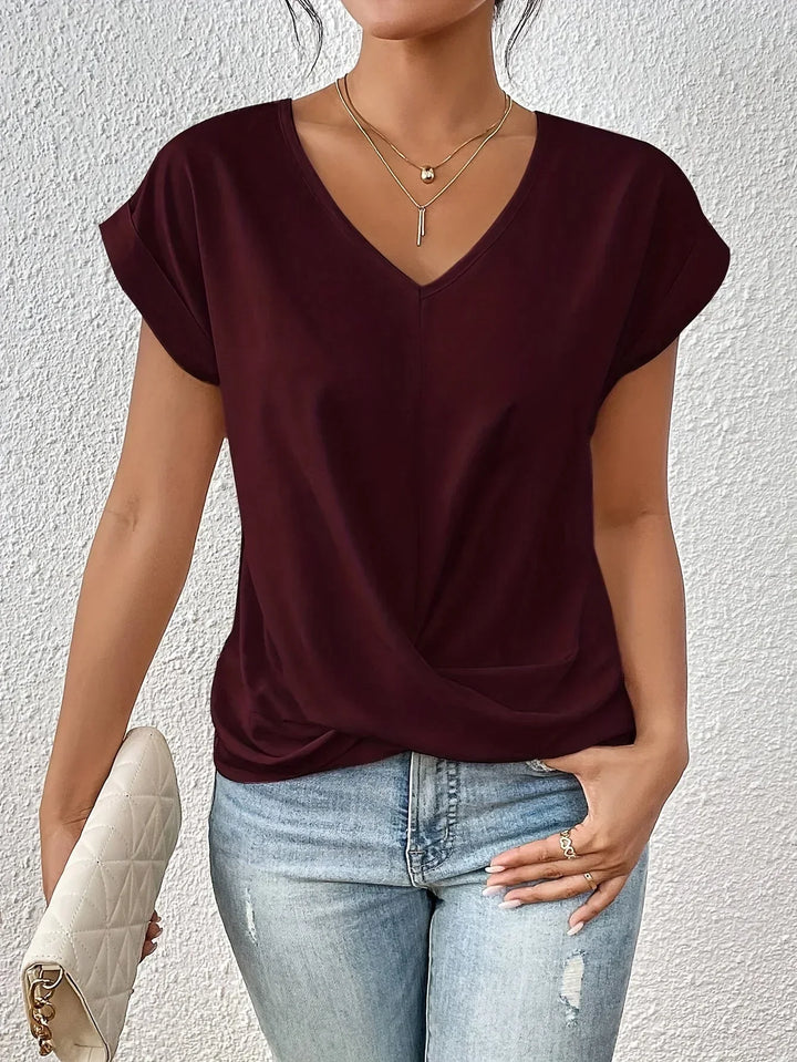 Nilay | Chic Short-Sleeve V-Neck T-Shirt